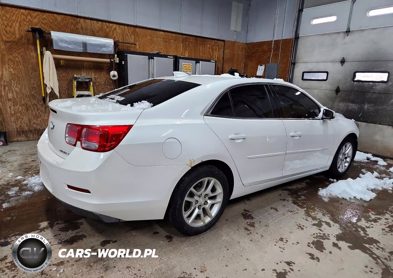 2015 Chev Malibu 1Lt VIN:1G11C5SLXFU152586 - 3