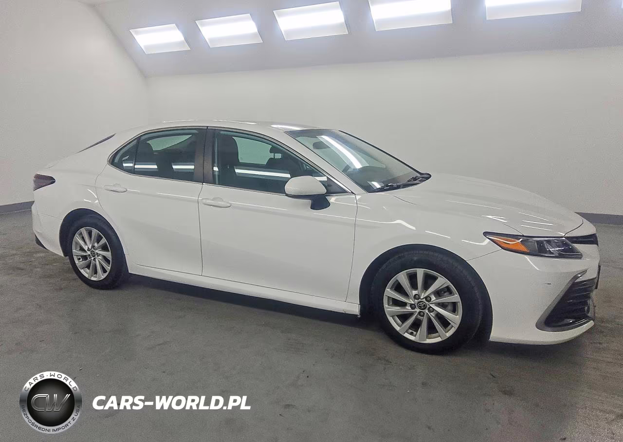 2022 Toyota Camry Le VIN:4T1C11AK0NU636901 - 4