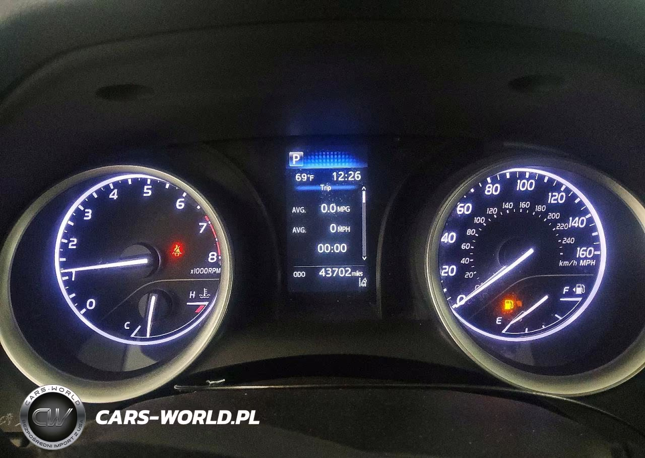 2022 Toyota Camry Le VIN:4T1C11AK0NU636901 - 9