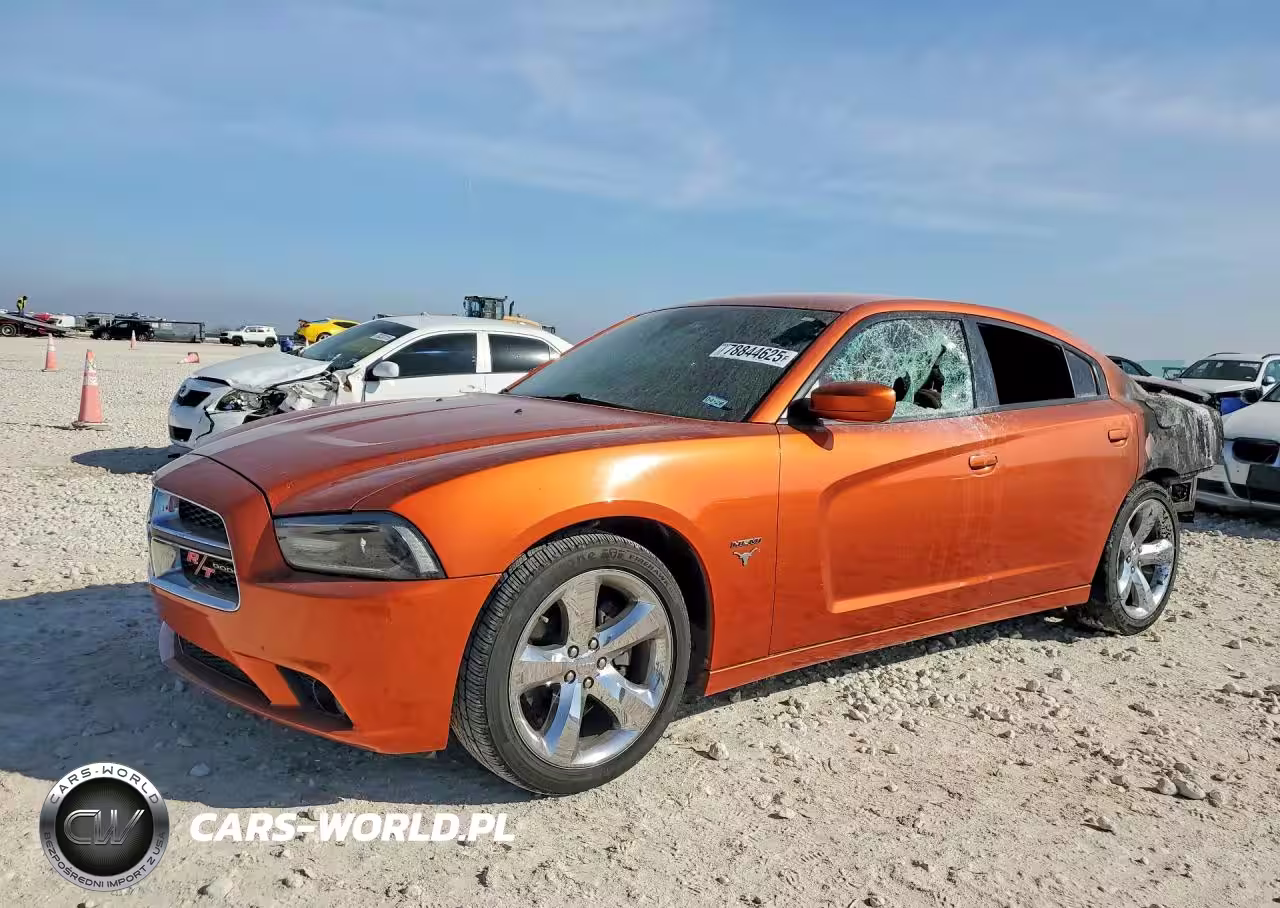 2011 Dodge Charger R