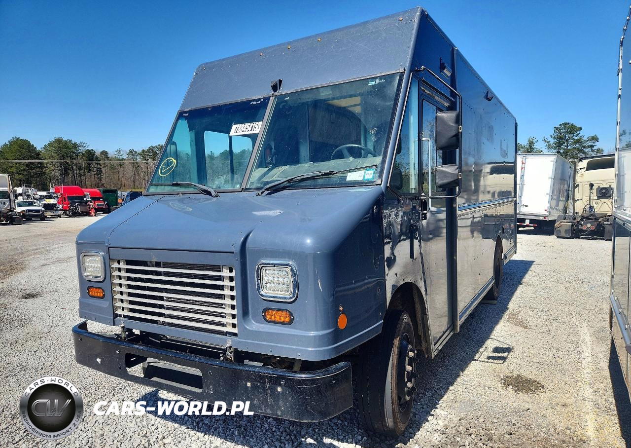 2021 Freightliner Mt45G Chassis Delivery Truck