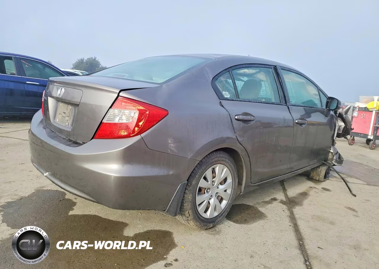 2012 Honda Civic Lx VIN:19XFB2F51CE361316 - 3