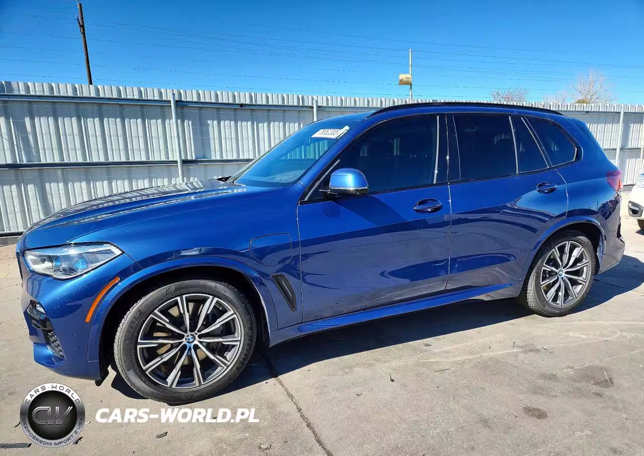2021 BMW X5 xDrive45E