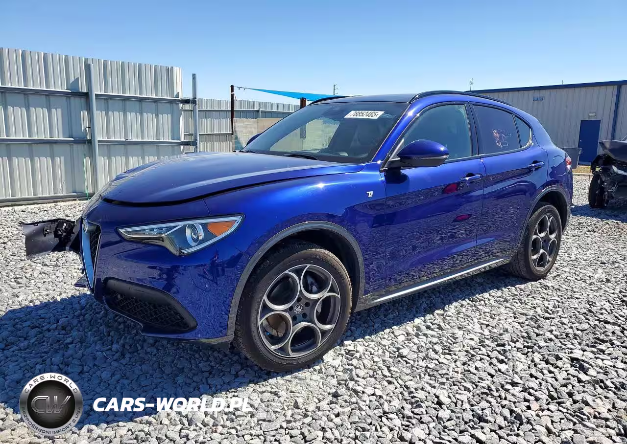 2022 Alfa Romeo Stelvio Ti – zdjęcie 1 z 12