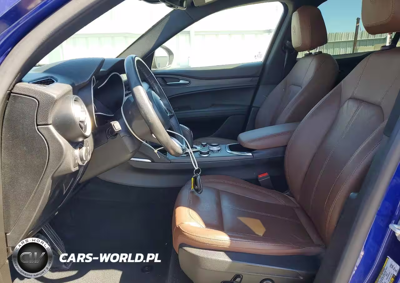 2022 Alfa Romeo Stelvio Ti VIN:ZASPAKBN2N7D48761 - 7