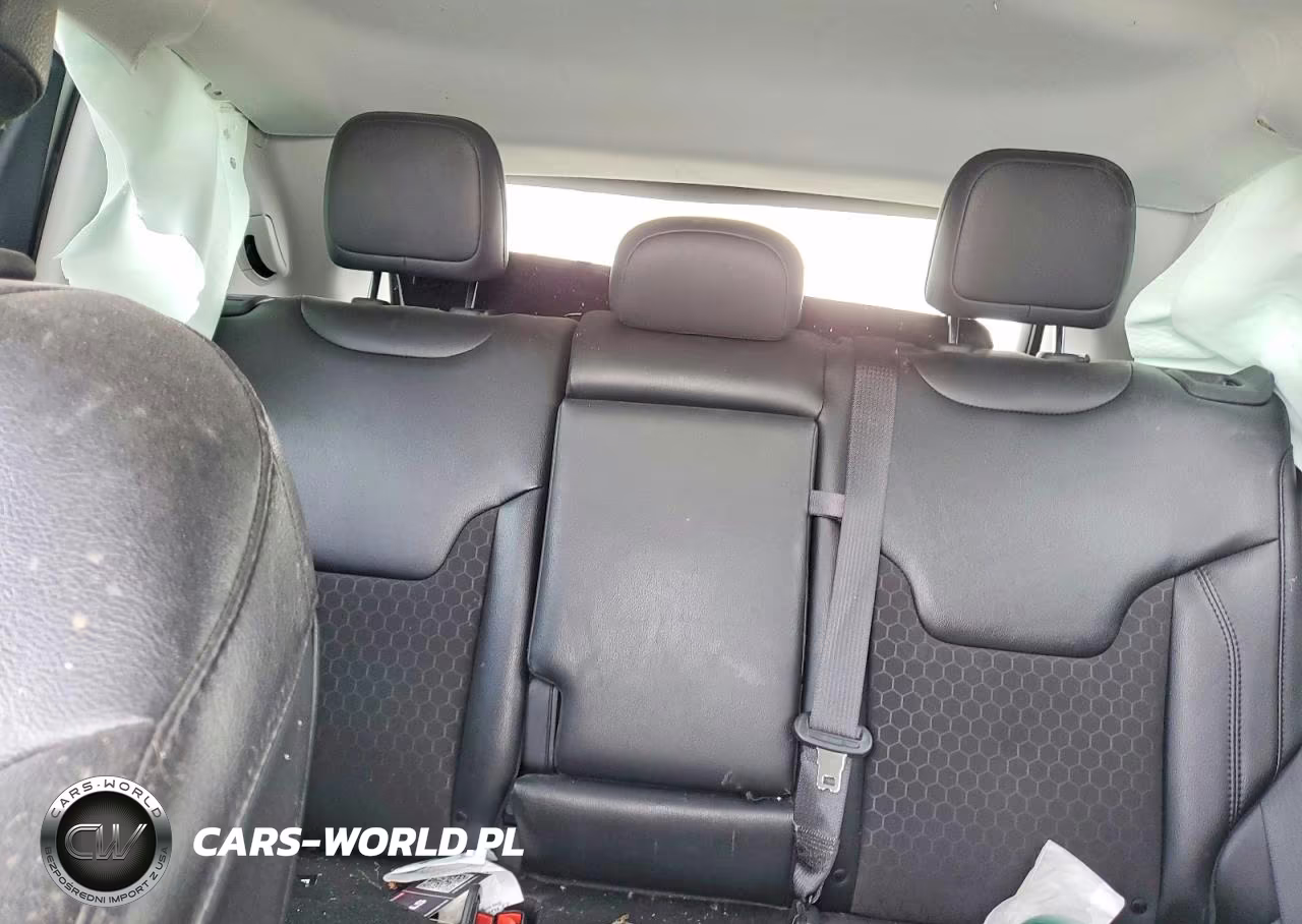 2020 Jeep Compass VIN:3C4NJCBB8LT169726 - 10