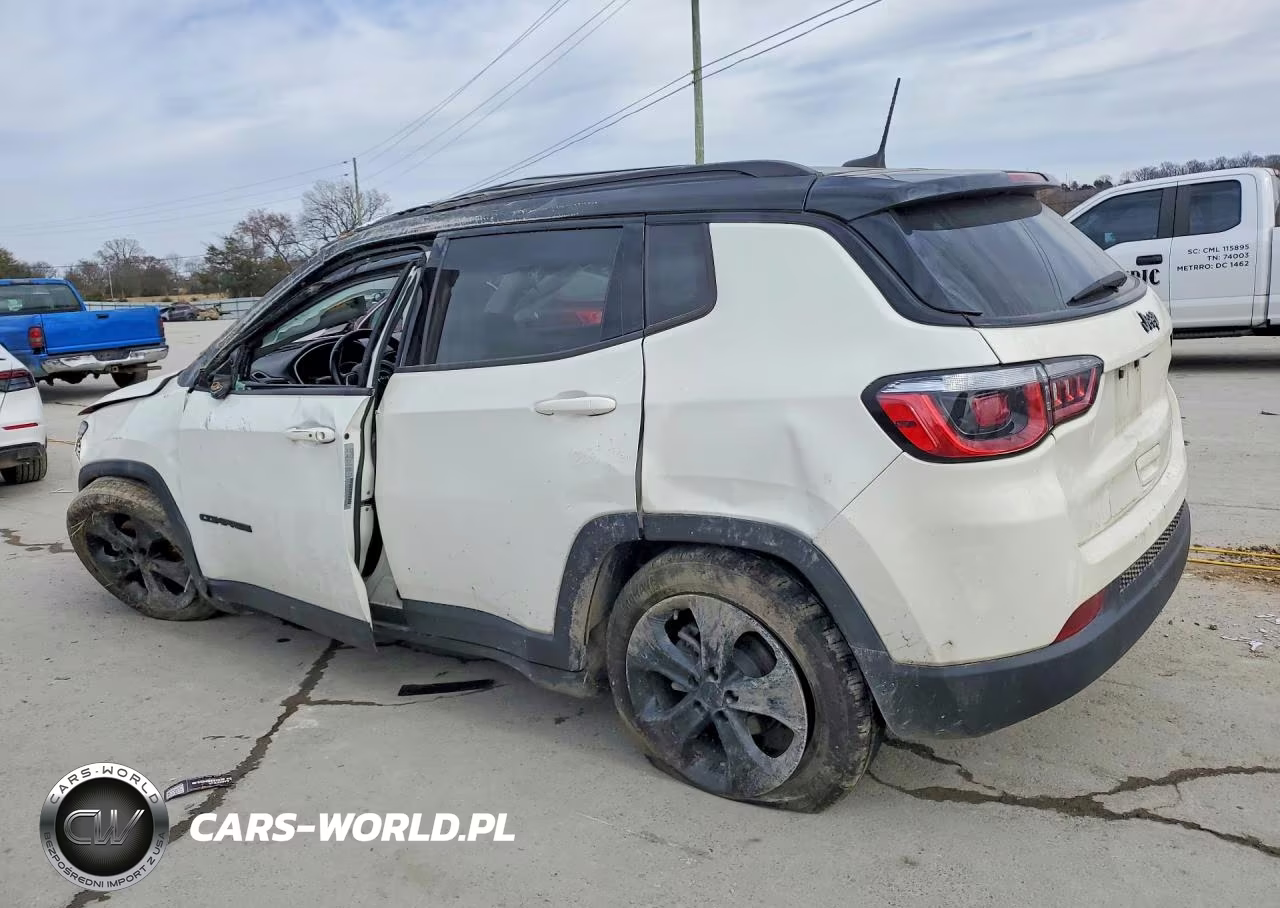 2020 Jeep Compass VIN:3C4NJCBB8LT169726 - 2