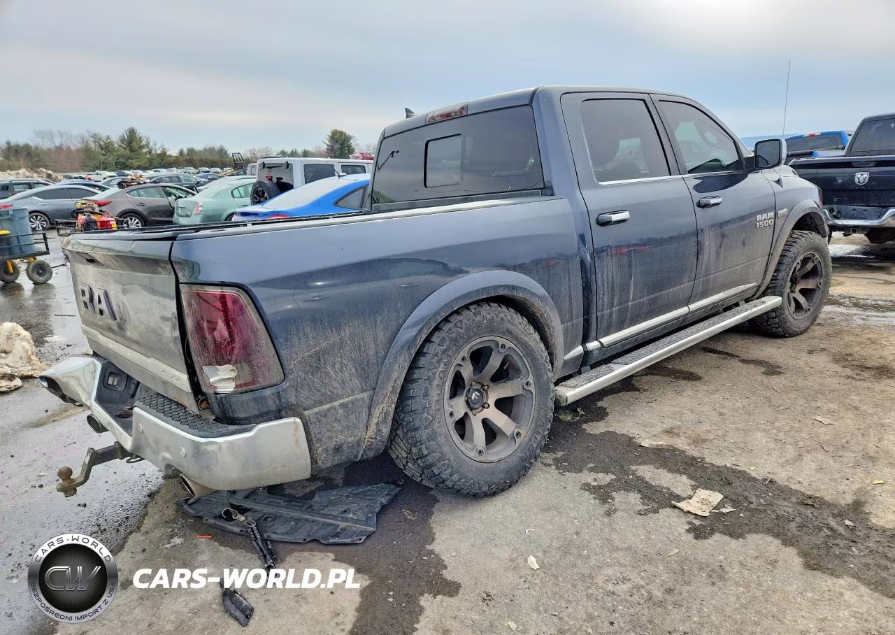 2013 Ram 1500 Longhorn VIN:1C6RR7PT5DS576352 - 3