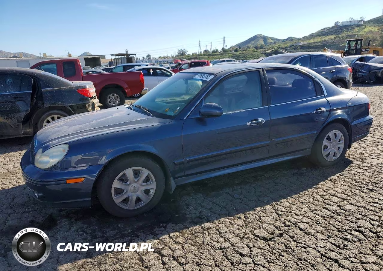2004 Hyundai Sonata Base