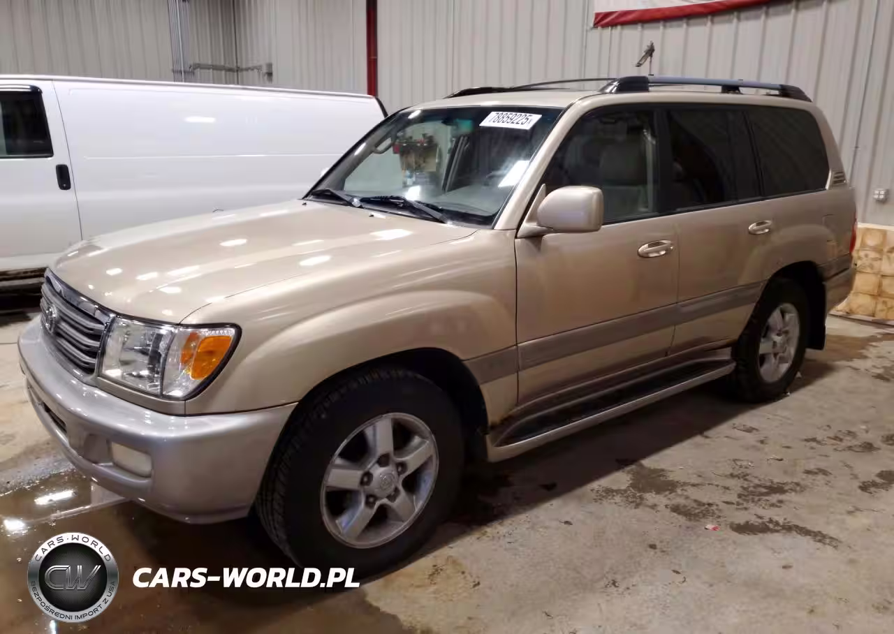 2004 Toyota Land Cruiser Base