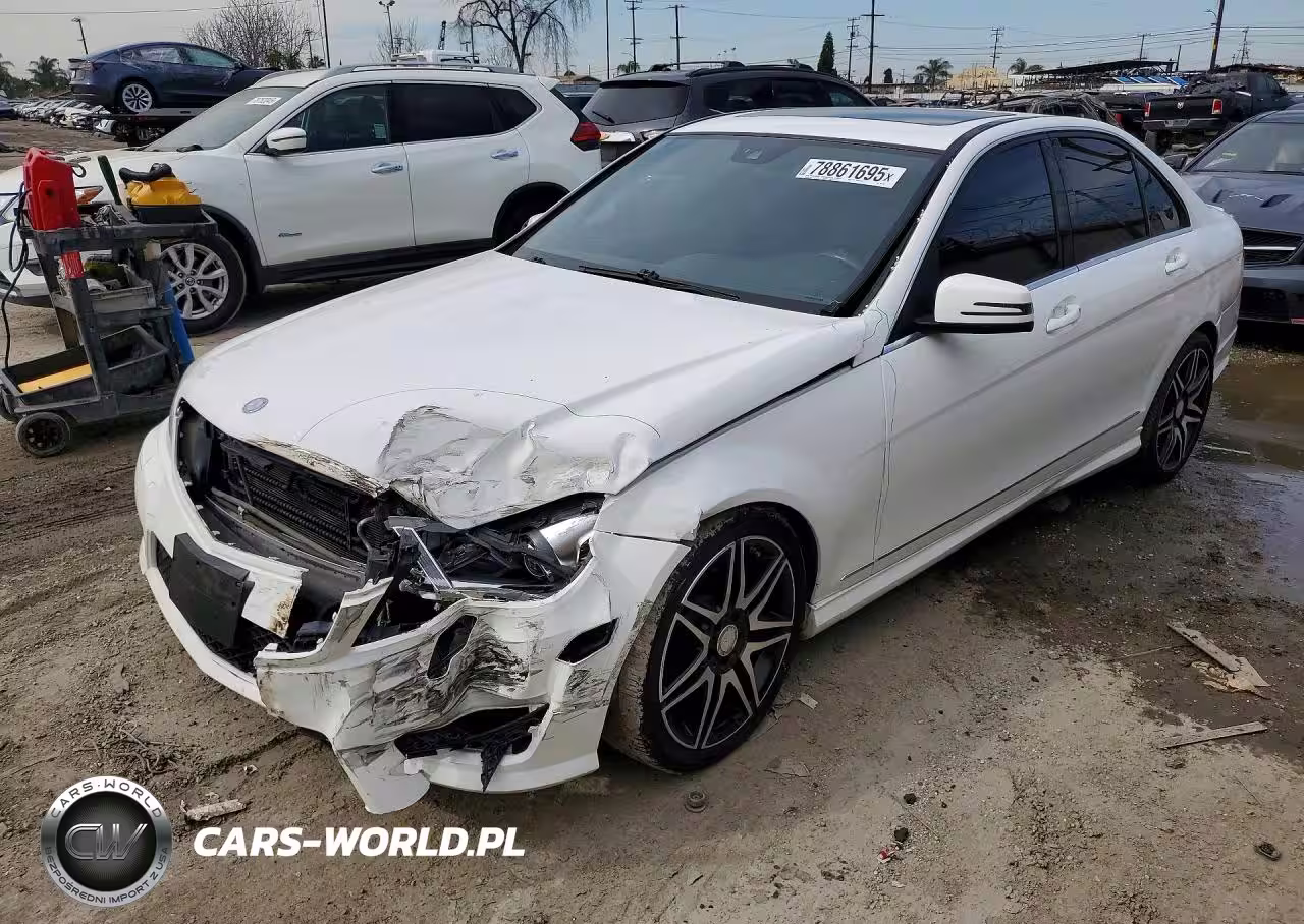 2013 Mercedes-Benz C 250 Sport