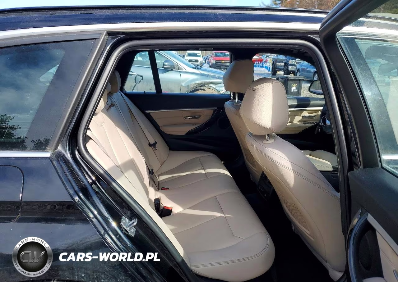 2019 BMW 330Xi VIN:WBA8K3C59KA484251 - 10