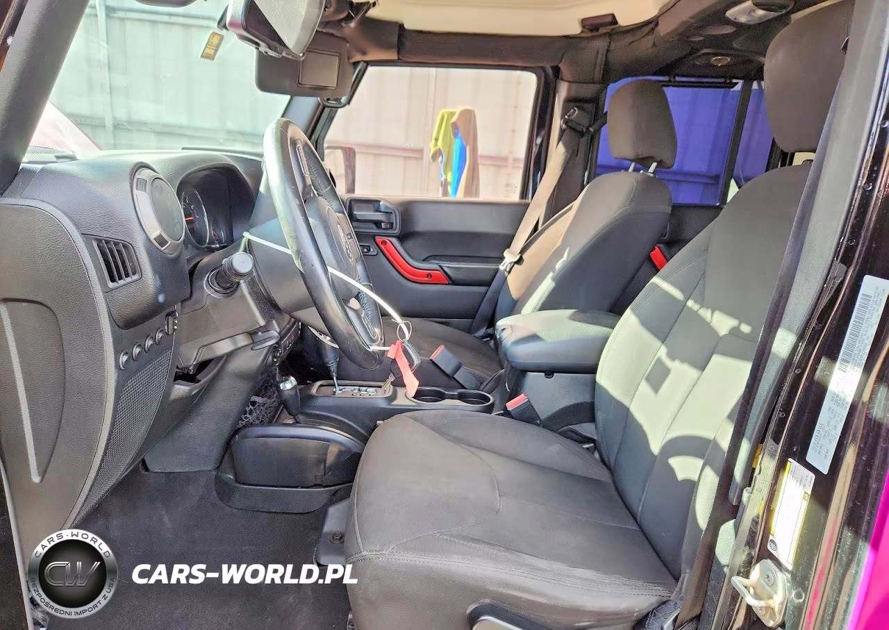 2018 Jeep Wrangler Unlimited Sport VIN:1C4BJWDG9JL835854 - 7