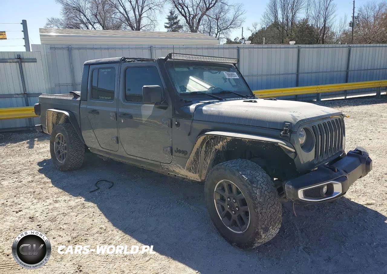 2020 Jeep Gladiator Sport VIN:1C6HJTAG0LL213571 - 4