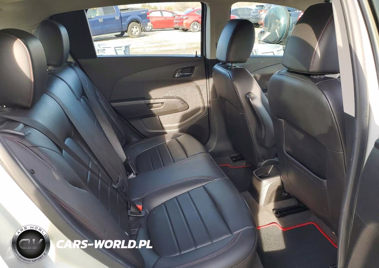 2020 Chevrolet Sonic Premier VIN:1G1JF6SB0L4134145 - 10