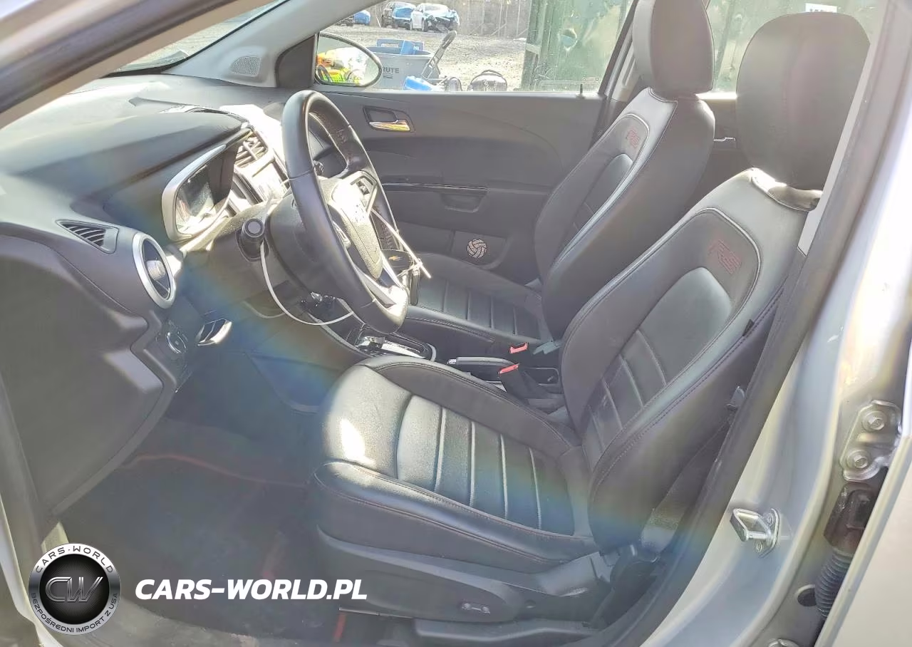 2020 Chevrolet Sonic Premier VIN:1G1JF6SB0L4134145 - 7