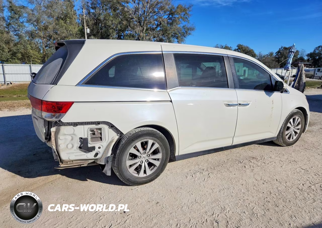 2016 Honda Odyssey Se VIN:5FNRL5H38GB028800 - 3