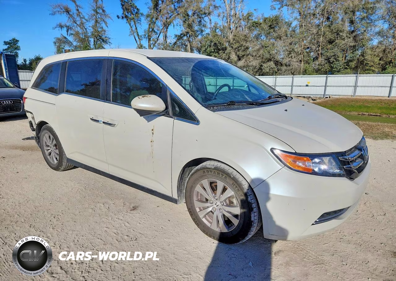2016 Honda Odyssey Se VIN:5FNRL5H38GB028800 - 4