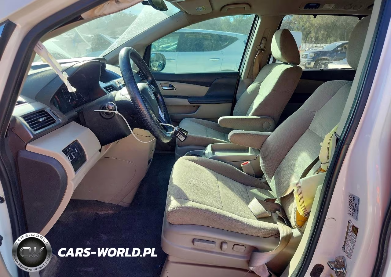 2016 Honda Odyssey Se VIN:5FNRL5H38GB028800 - 7