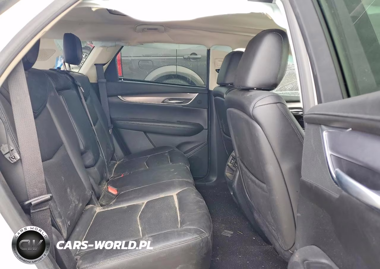 2018 Cadillac Xt5 Luxury VIN:1GYKNCRSXJZ126177 - 11