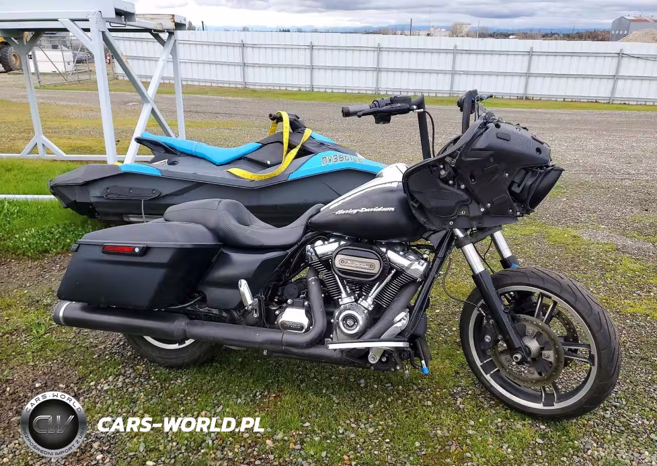 2017 Harley-Davidson Fltrxs Road Glide Special