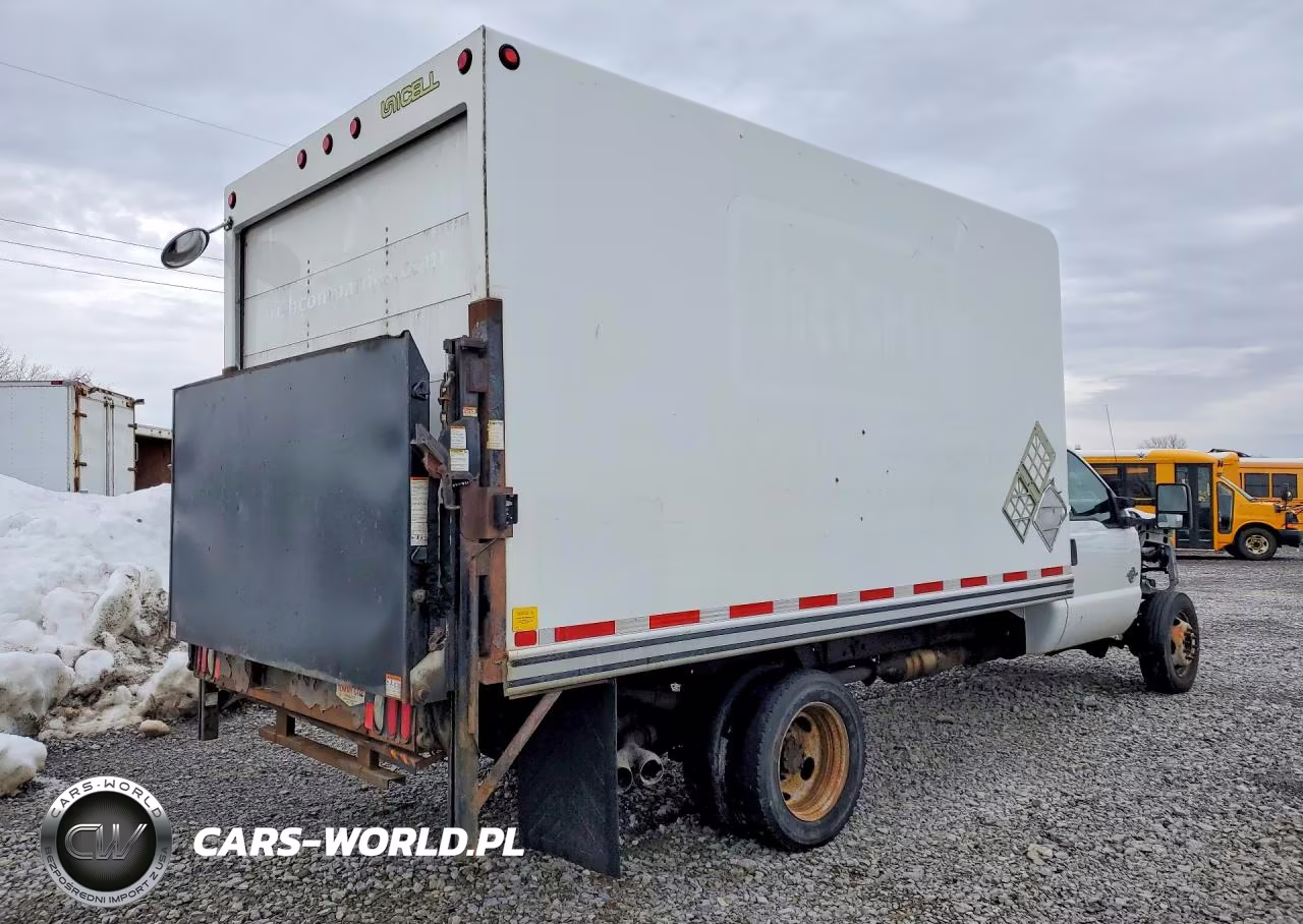 2016 Ford F550 Super Duty Box Truck VIN:1FDUF5GT4GEA36537 - 3