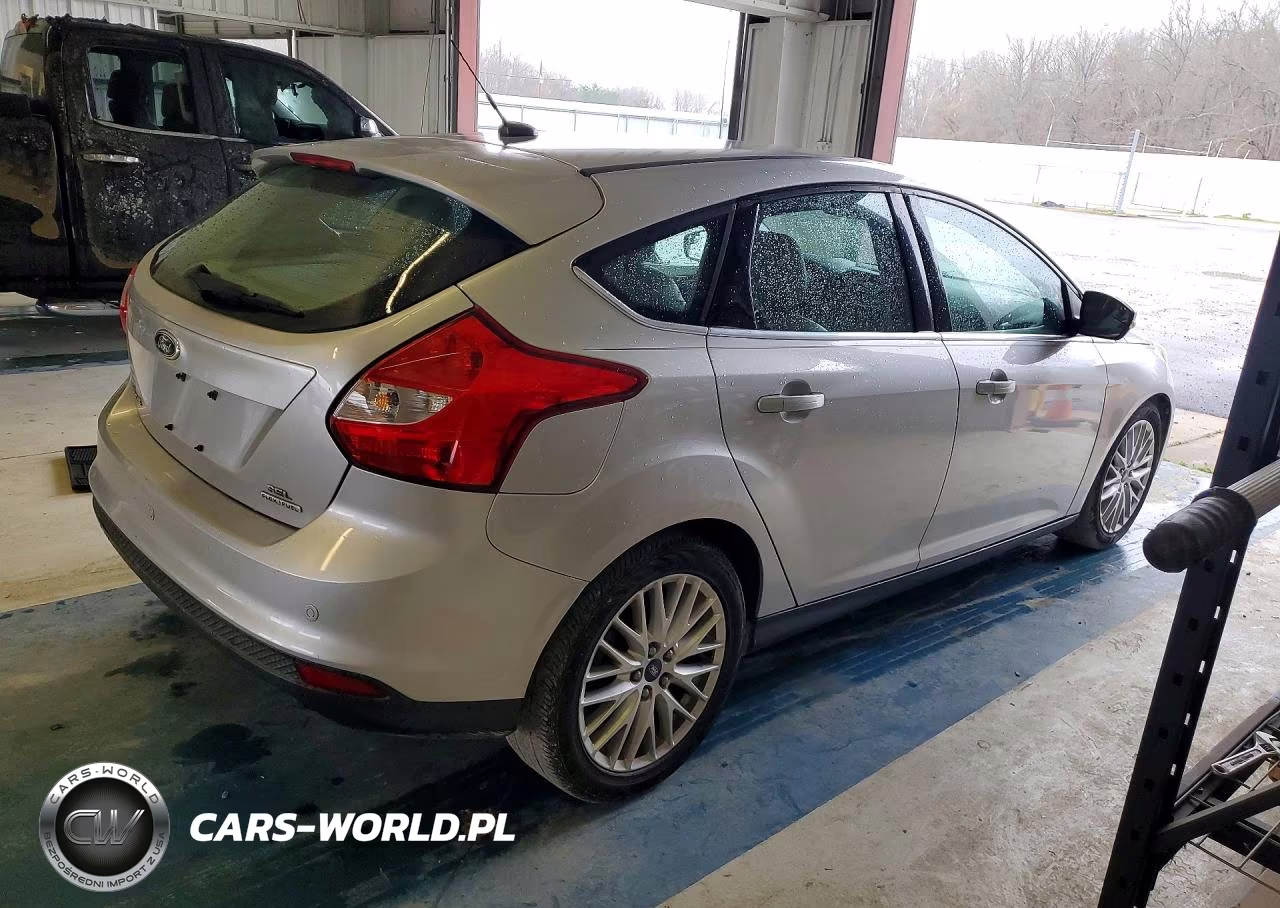 2012 Ford Focus Sel VIN:1FAHP3M27CL413487 - 3