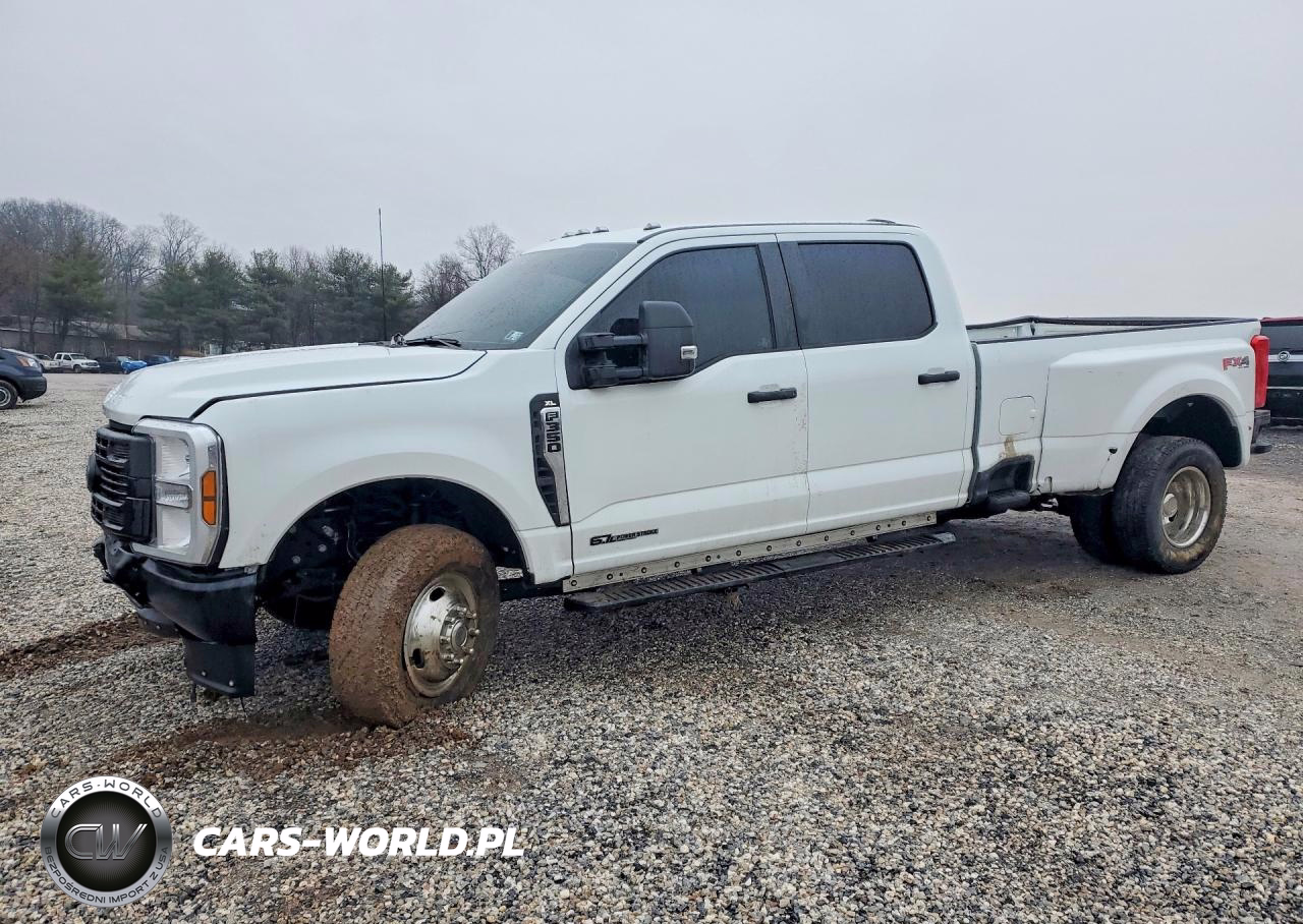 2025 Ford F350 Super Duty