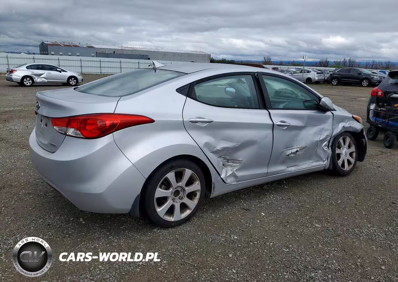 2013 Hyundai Elantra Limited VIN:KMHDH4AE8DU486336 - 3