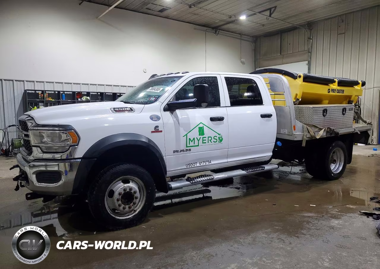 2021 Ram 5500 Flatbed Truck