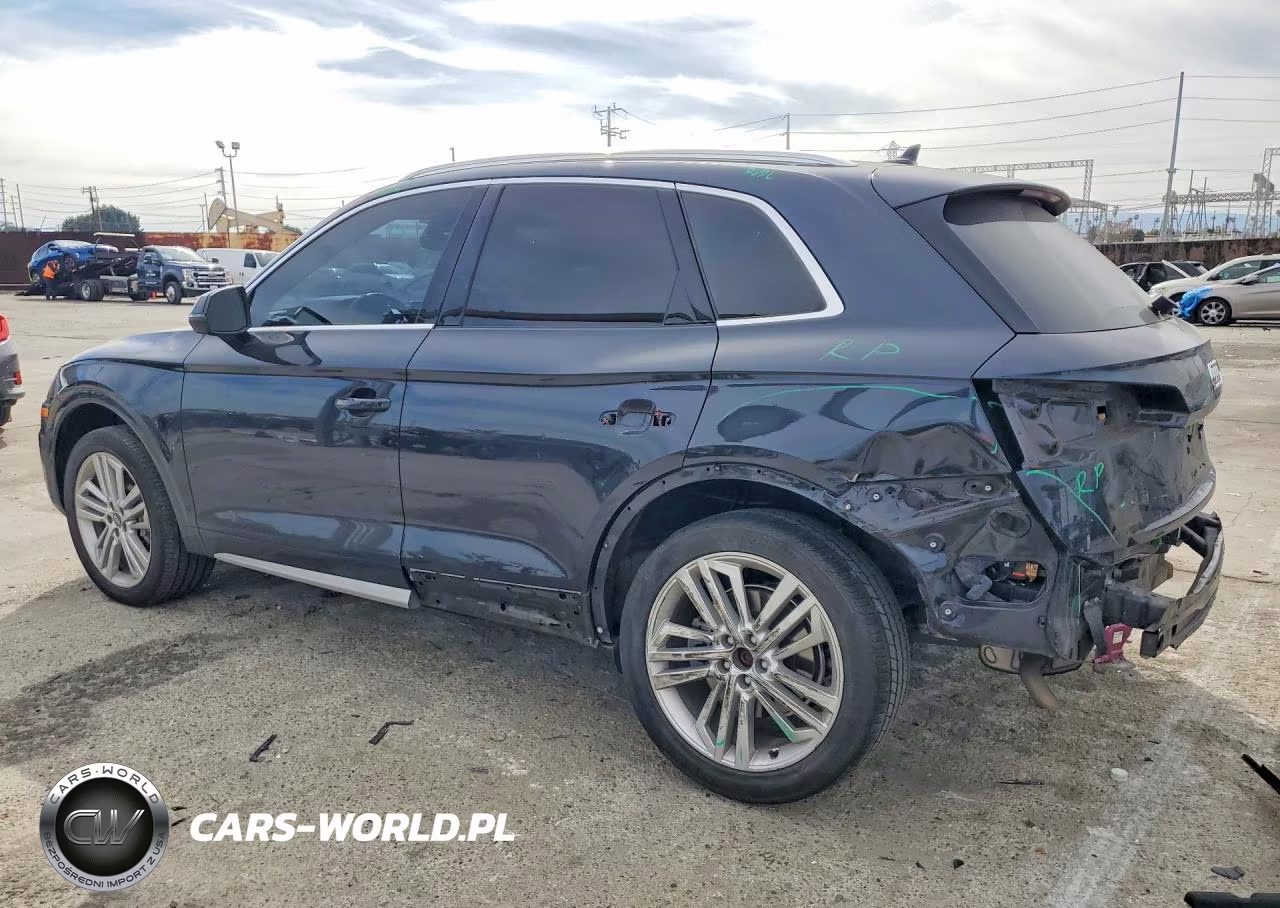 2019 Audi Q5 Premium Plus VIN:WA1BNAFY7K2068942 - 2