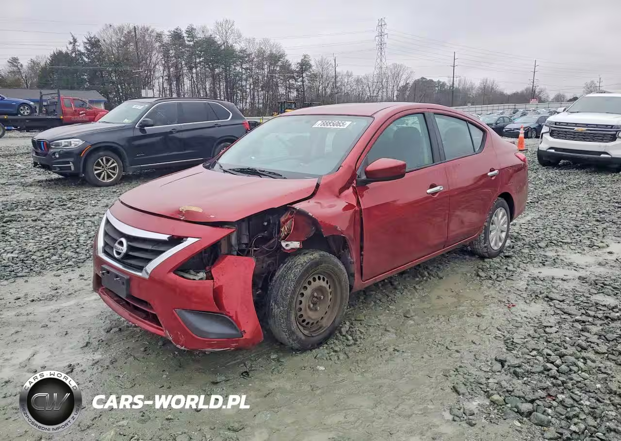 2019 Nissan Versa Sv
