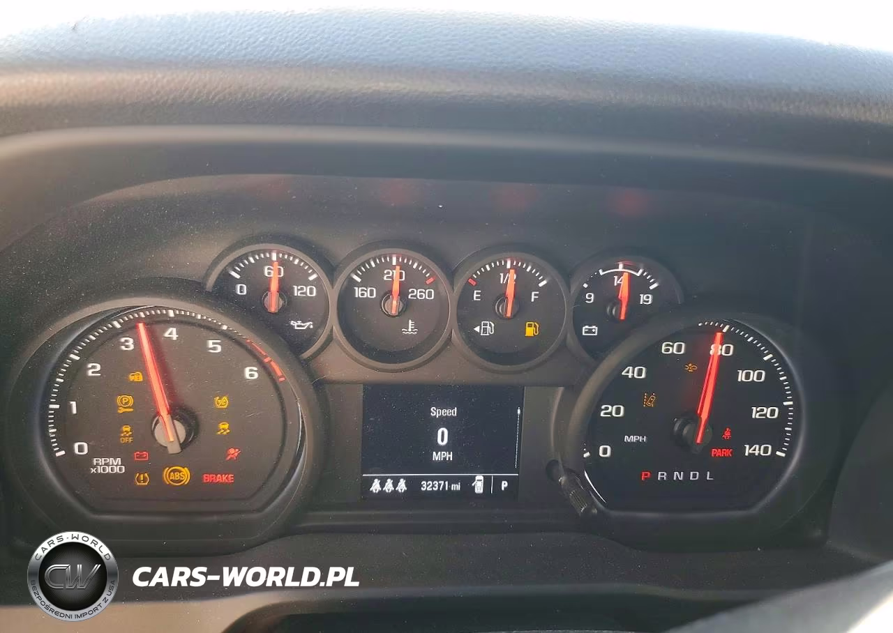 2024 Chevrolet Silverado VIN:1GC4YME7XRF327037 - 9