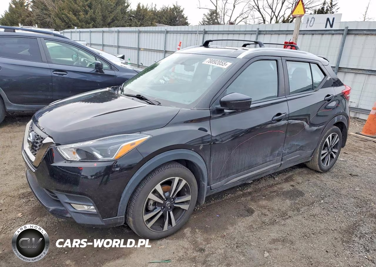 2019 Nissan Kicks Sr