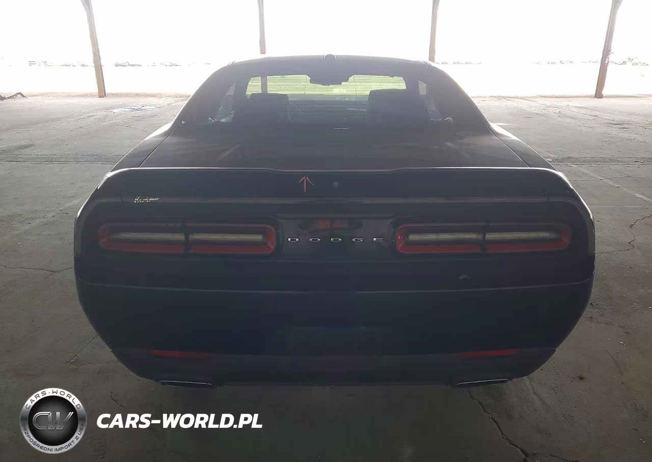 2018 Dodge Challenger Sxt VIN:2C3CDZAG2JH127867 - 6