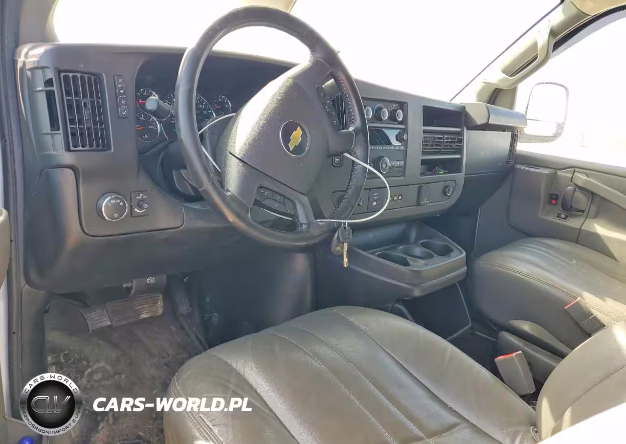 2021 Chevrolet Express G2500 VIN:1GCWGBFPXM1153541 - 8