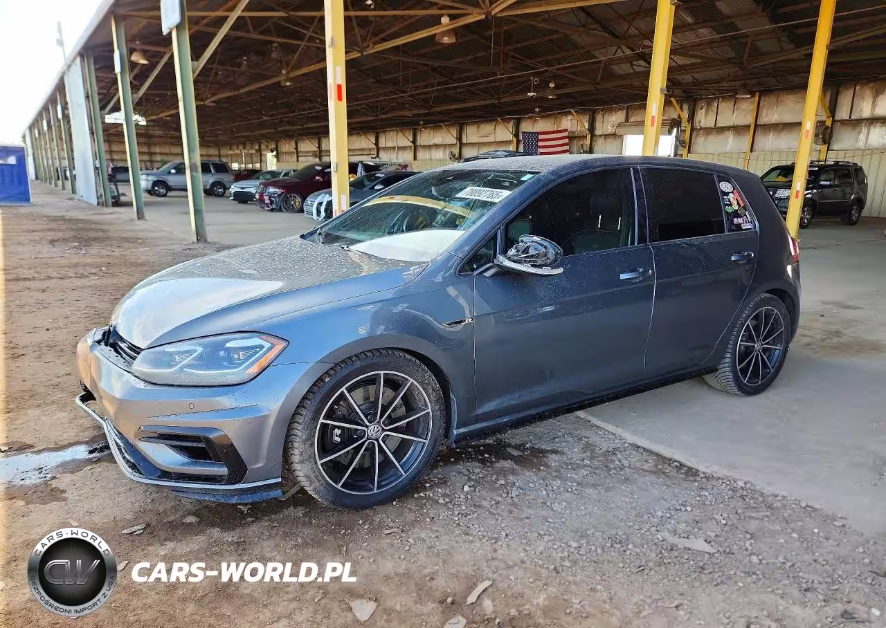 2018 Volkswagen Golf R