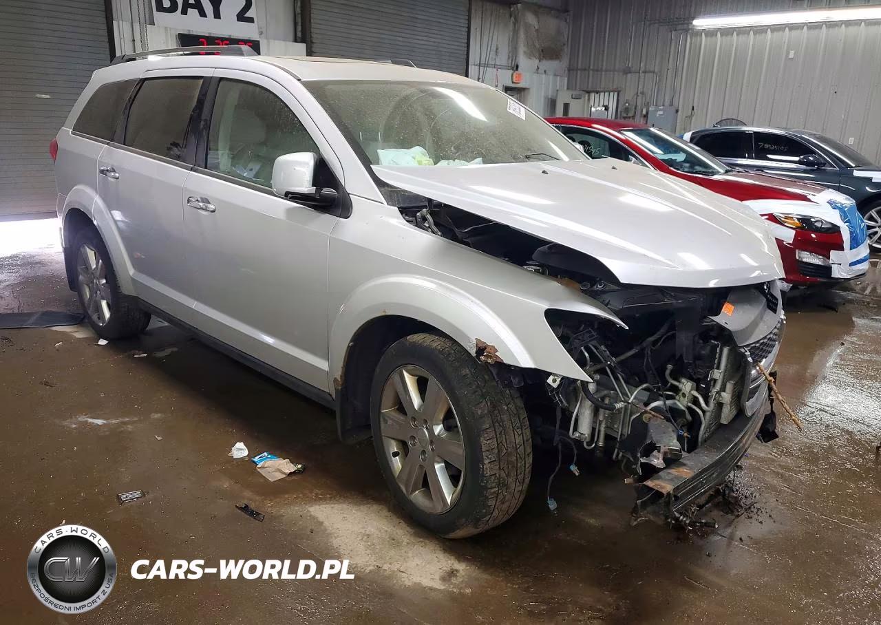 2012 Dodge Journey Crew VIN:3C4PDDDG8CT205736 - 4