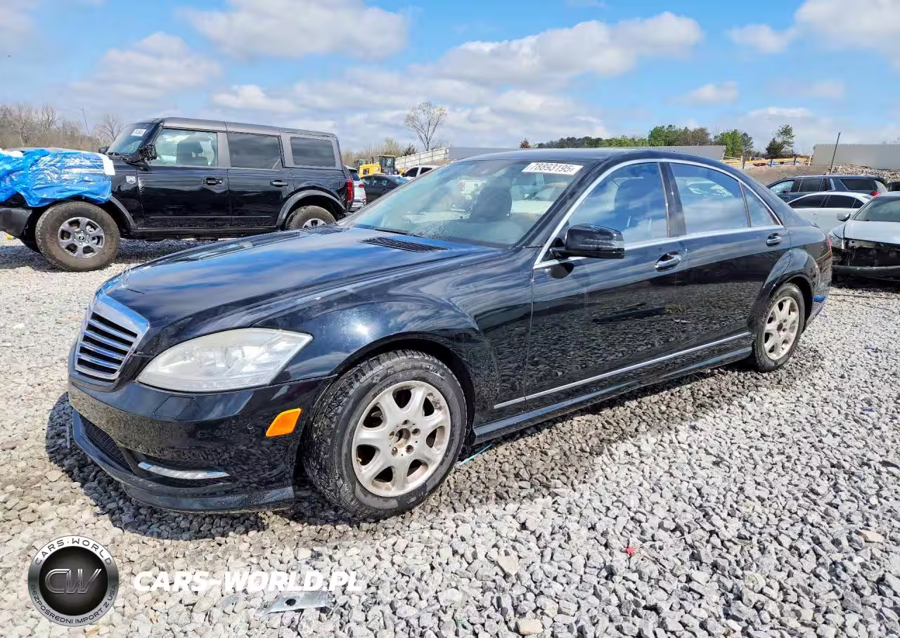 2011 Mercedes-Benz S 550