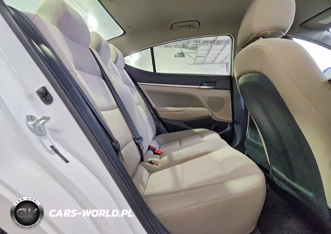 2019 Hyundai Elantra Sel VIN:5NPD84LF1KH470853 - 10