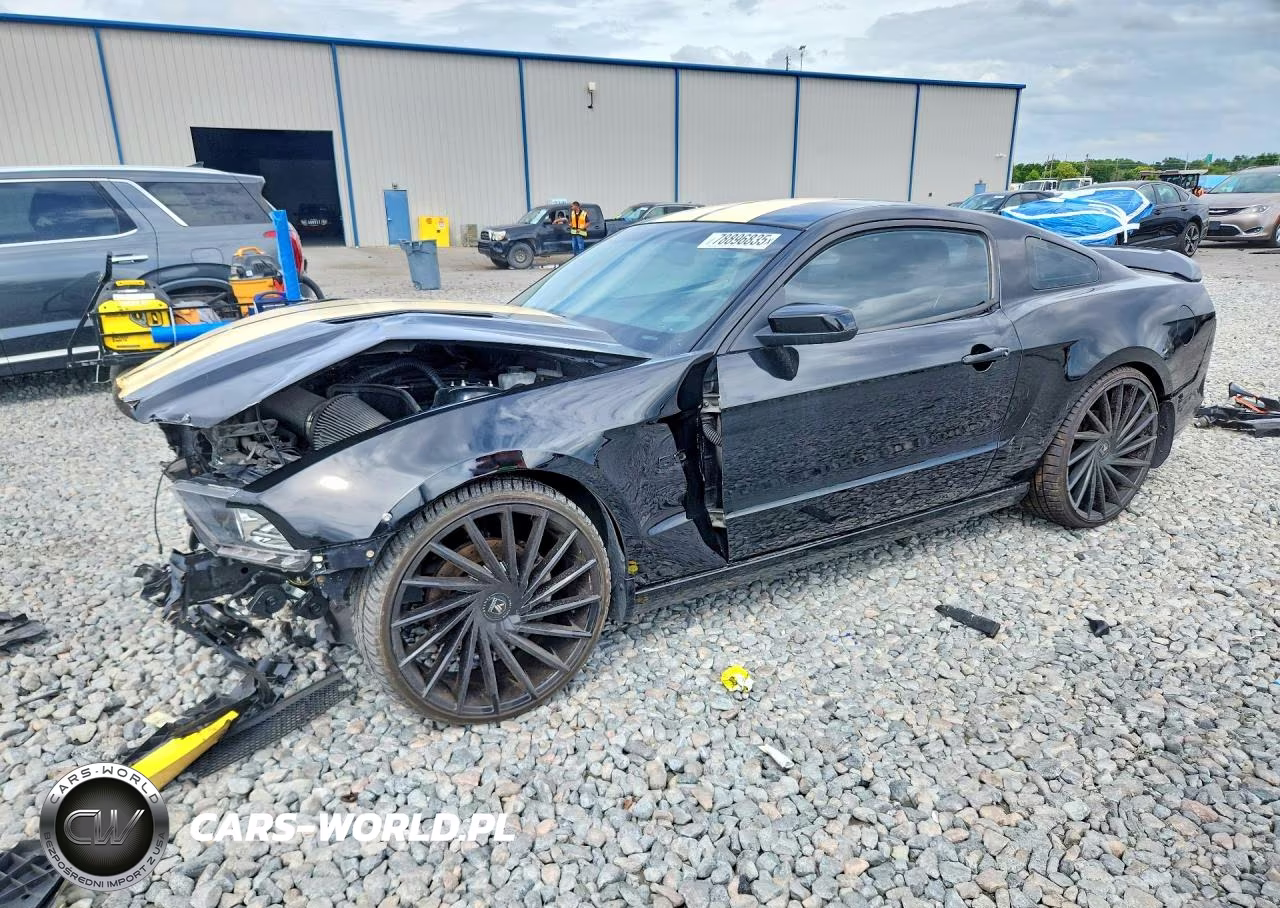 2014 Ford Mustang Gt – zdjęcie 1 z 13