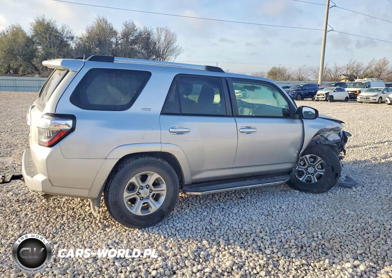 2021 Toyota 4Runner Sr5 VIN:JTEEU5JR0M5240240 - 3