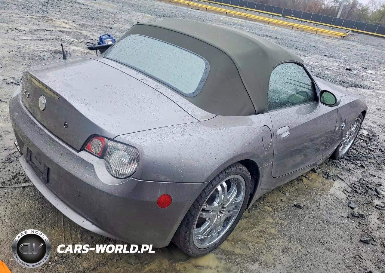 2004 BMW Z4 3.0 VIN:4USBT53564LT26100 - 3