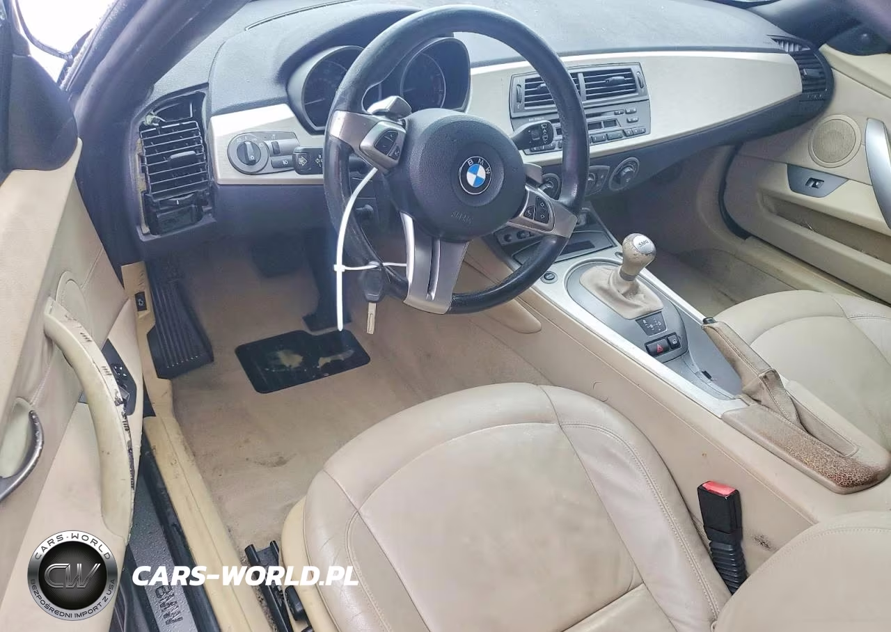 2004 BMW Z4 3.0 VIN:4USBT53564LT26100 - 8