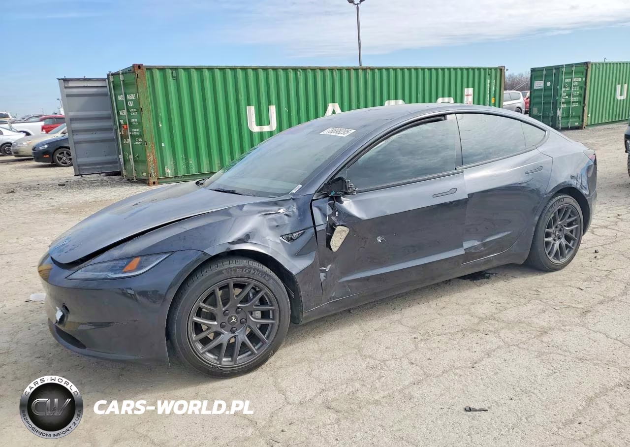 2024 Tesla Model 3 – zdjęcie 1 z 12