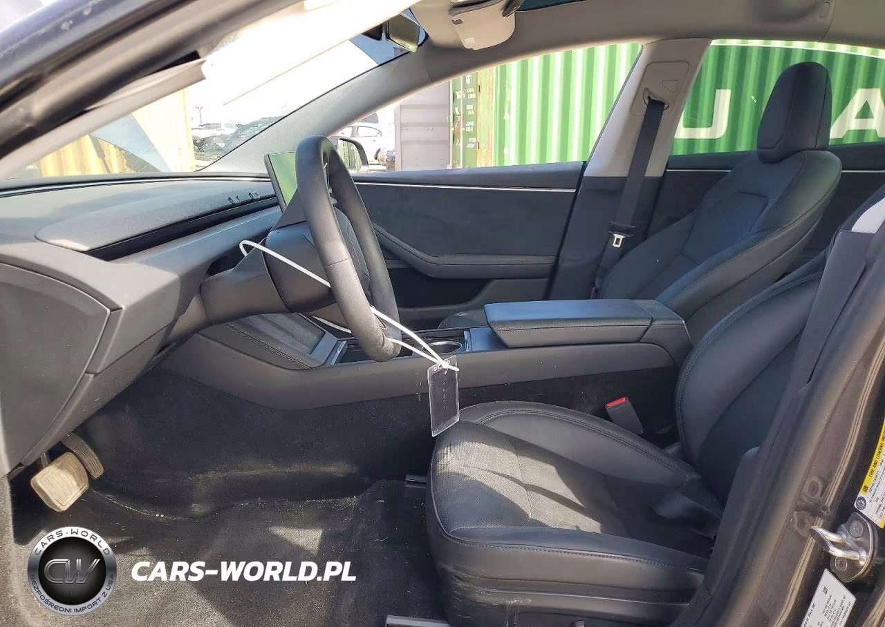 2024 Tesla Model 3 VIN:5YJ3E1EB5RF816005 - 7