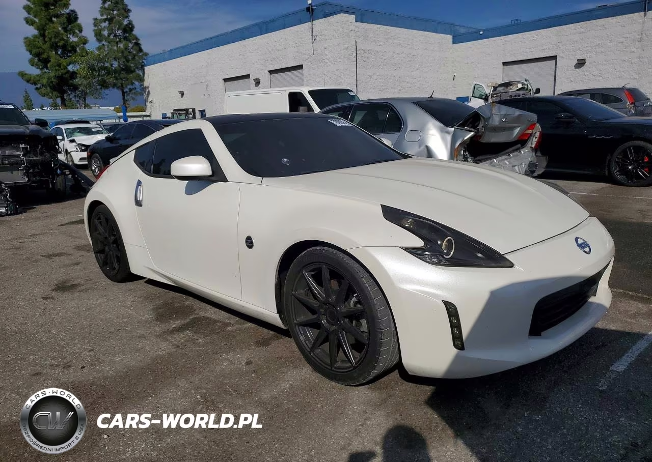 2016 Nissan 370Z Base VIN:JN1AZ4EH4GM933860 - 4