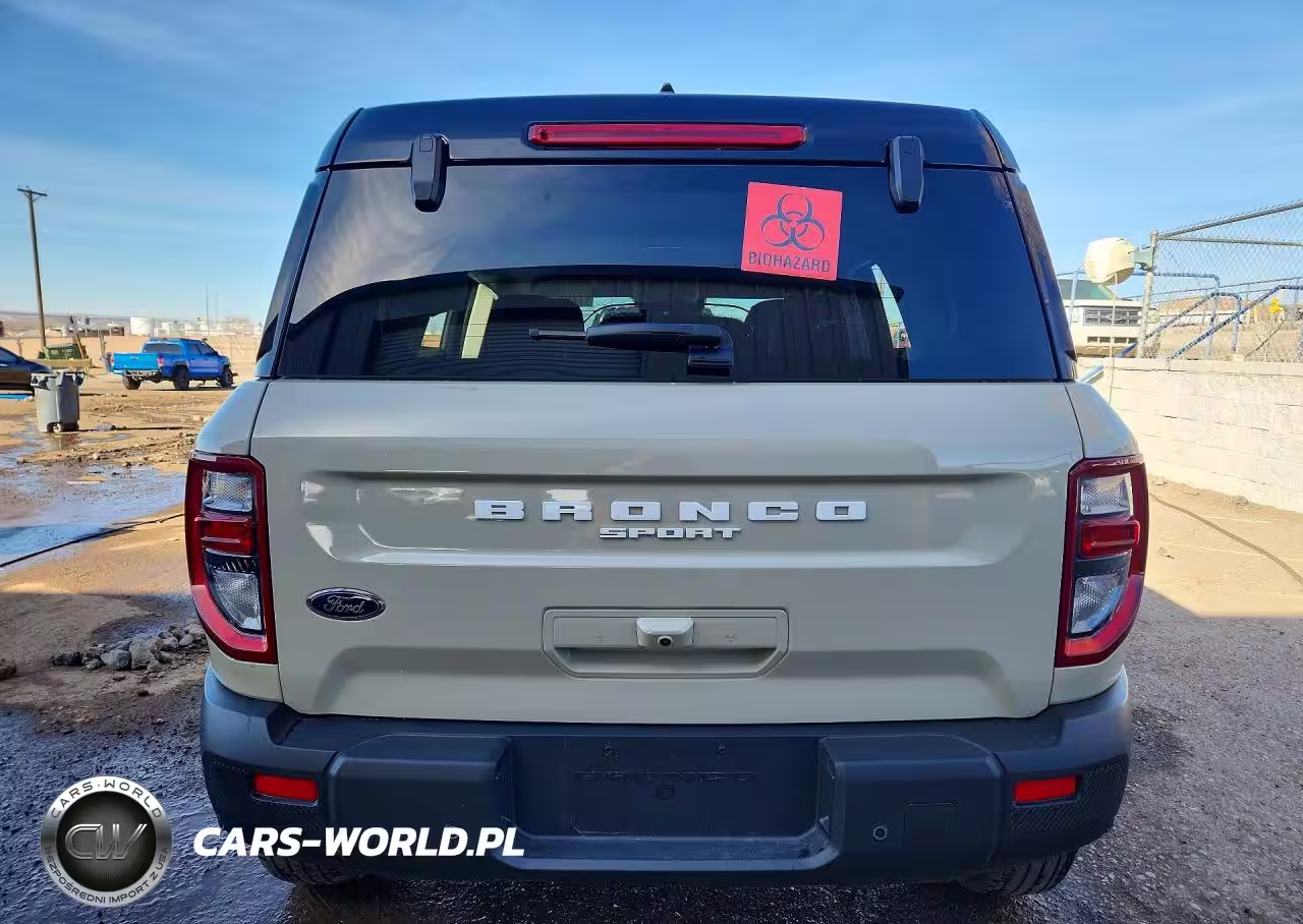 2025 Ford Bronco Sport Outer Banks VIN:3FMCR9CN5SRF40876 - 6