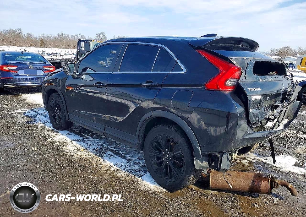 2018 Mitsubishi Eclipse Cross Le VIN:JA4AT4AA0JZ065982 - 2