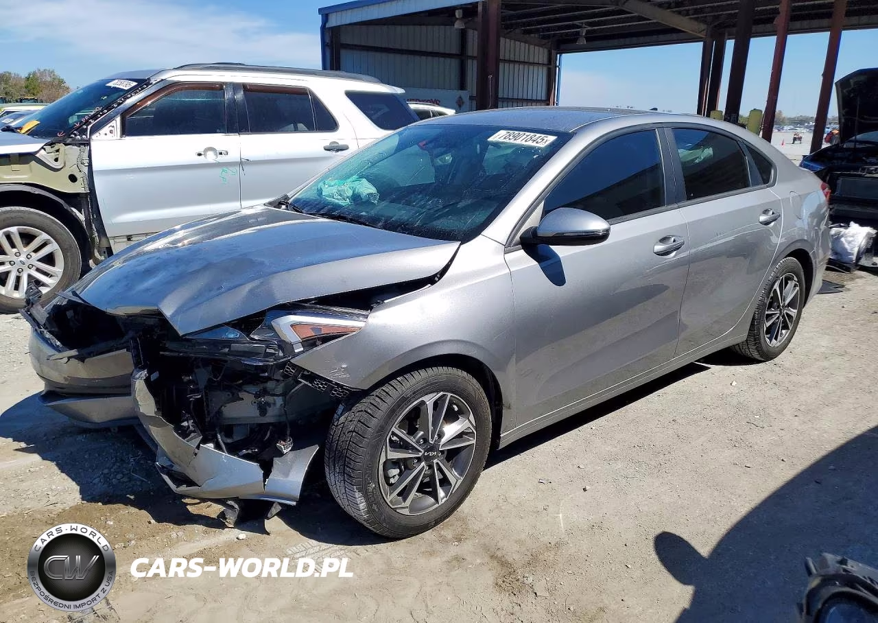 2023 Kia Forte Lxs VIN:3KPF24AD1PE603554 - 1